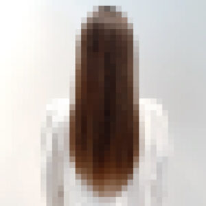 南米の女性の縮毛矯正後の写真